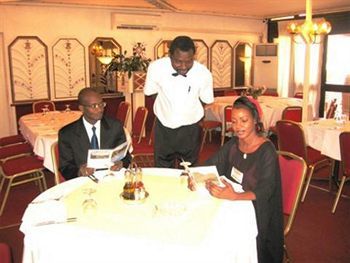 Hotel Gaweye Niamey Zewnętrze zdjęcie