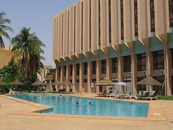 Hotel Gaweye Niamey Zewnętrze zdjęcie
